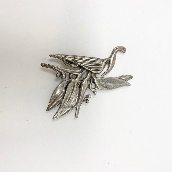 369 Ming's sterling bird of paradise brooch / pin